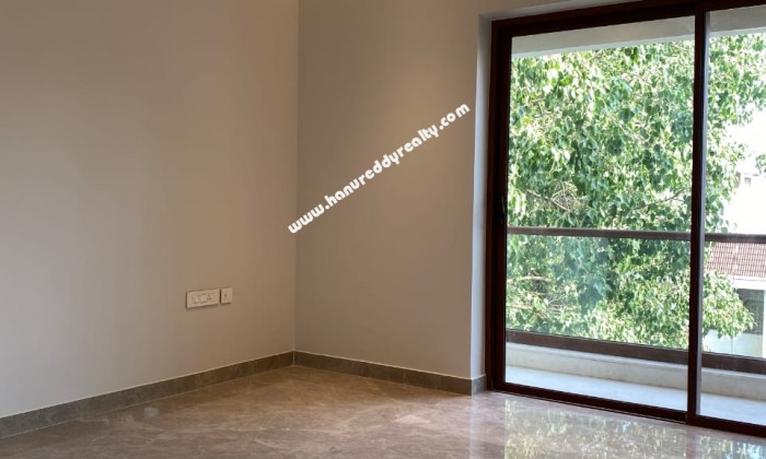 4 BHK Flat for Sale in Teynampet